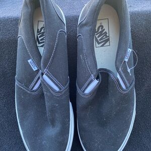 Vans Black Slip-On Sneakers with Classic Waffle Sole